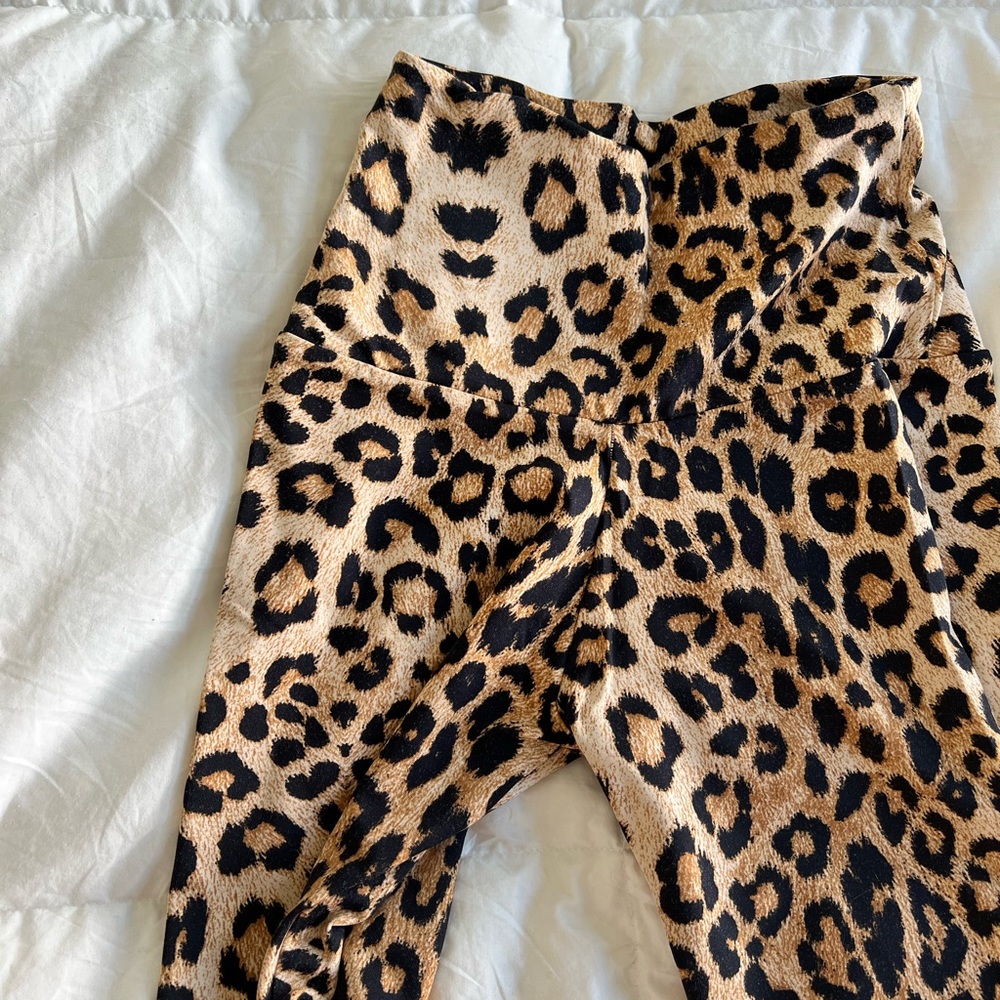 BBB leopard leggings